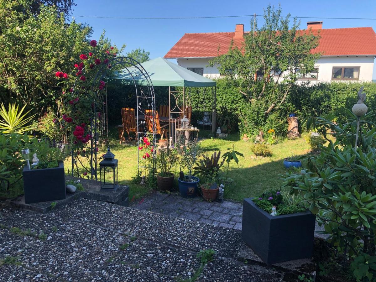 Ferienwohnung Natur Und Steine Oberbrombach エクステリア 写真